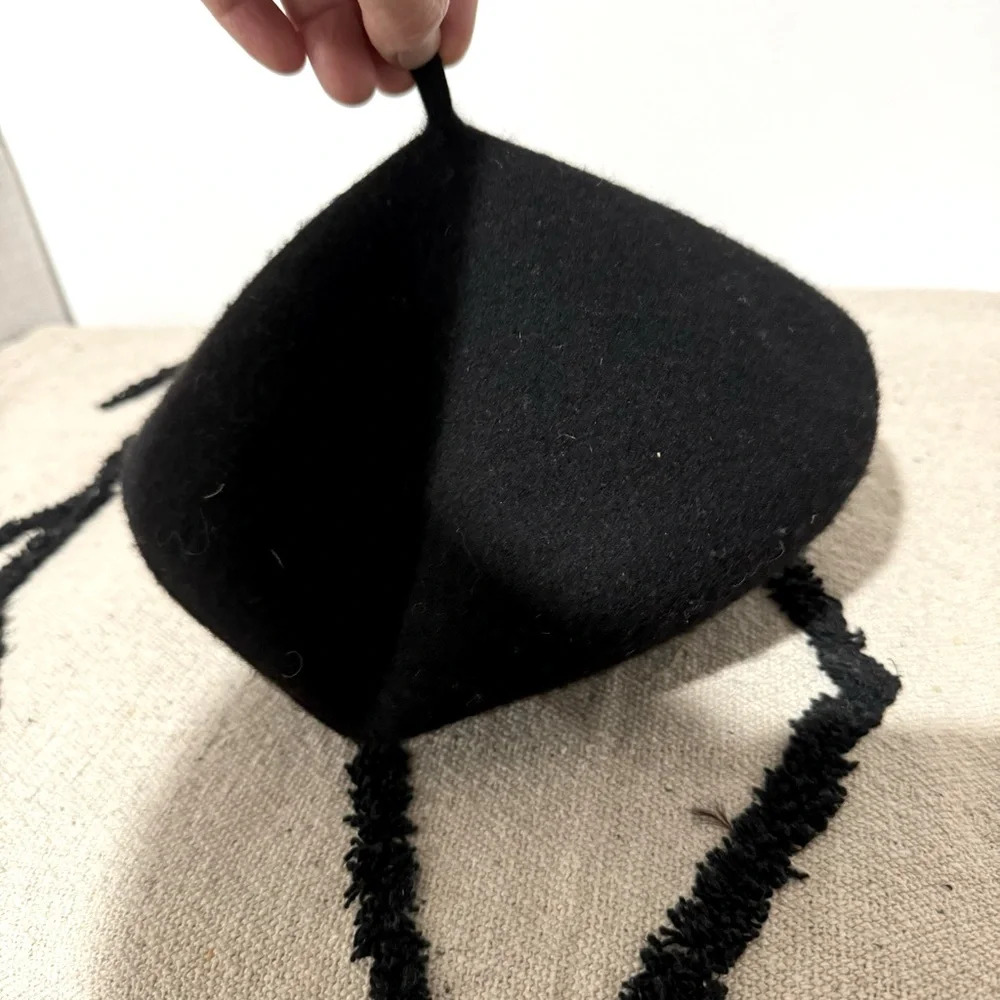 Jacobson Hat / Classic Berets / Fall accessories / Wool